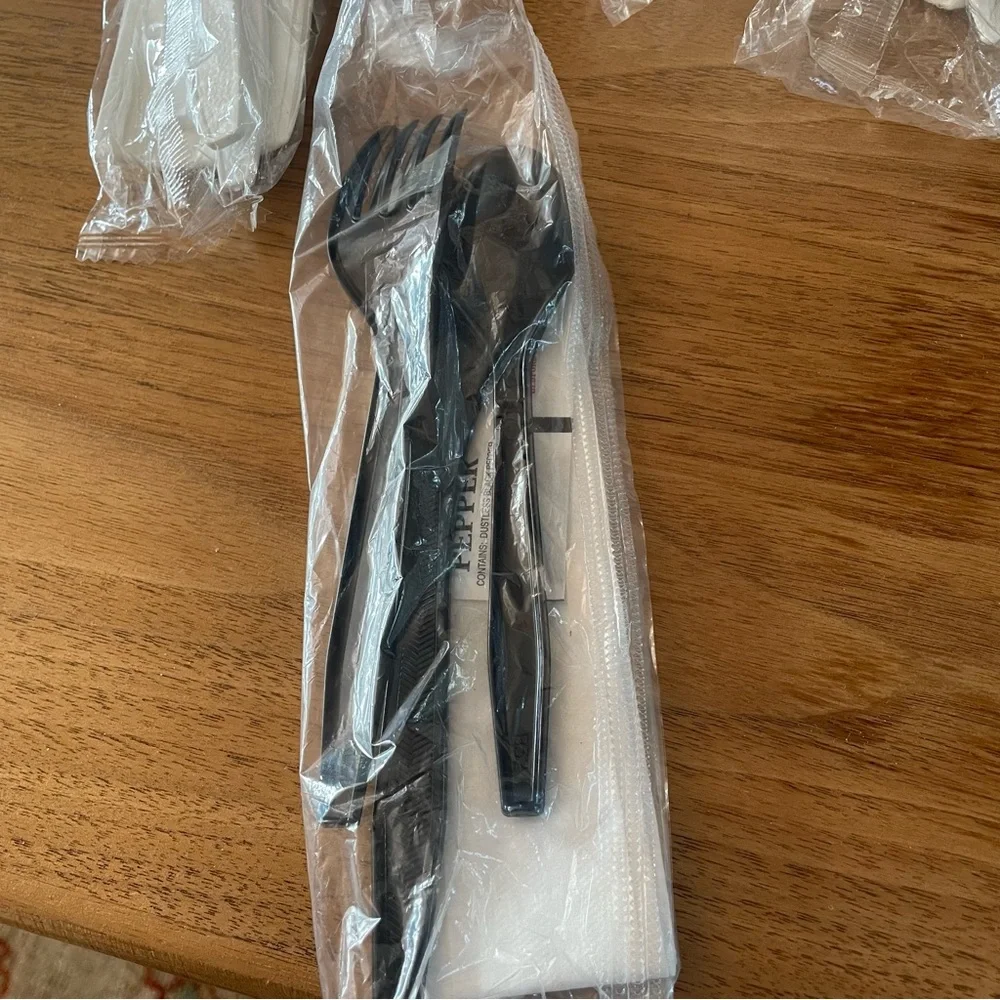NIP sealed plastic cutlery